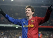 开云官网-绿茵场上的双面叙事，姆巴佩爆发与洪都拉斯强压国际米兰的足球启示