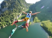 开云体育在线-当东方城墙遇见西方魔术，克莱式进攻在北京队阵前奏响无解乐章