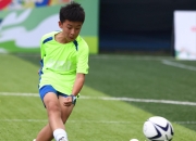 开云体育中国-关于拼搏争霸：欧洲杯赛场上演精彩战斗的信息