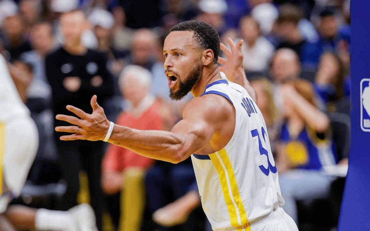 凯尔特人翻盘步行者,库里状态火热 凯尔特人翻盘步行者,库里状态火热