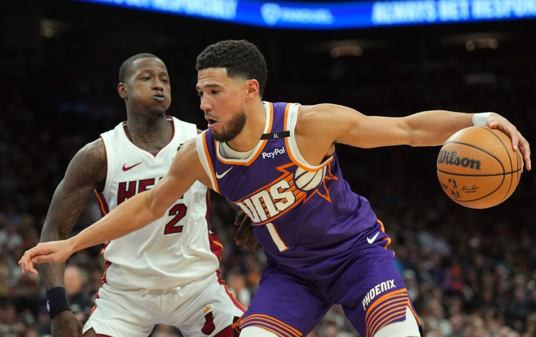 热火击败黄蜂，保持不败纪录，冲击东部第一！的简单介绍