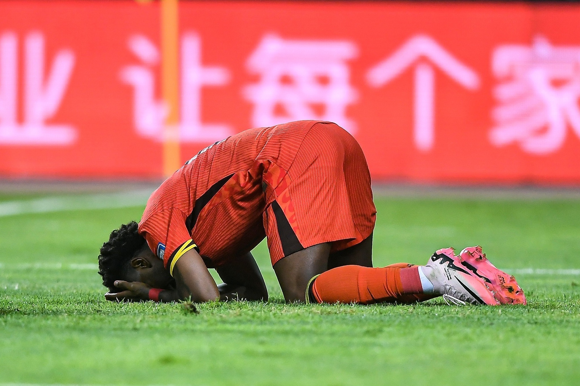 关于球员技术突破让对手束手无策的信息 关于球员技术突破让对手束手无策的信息