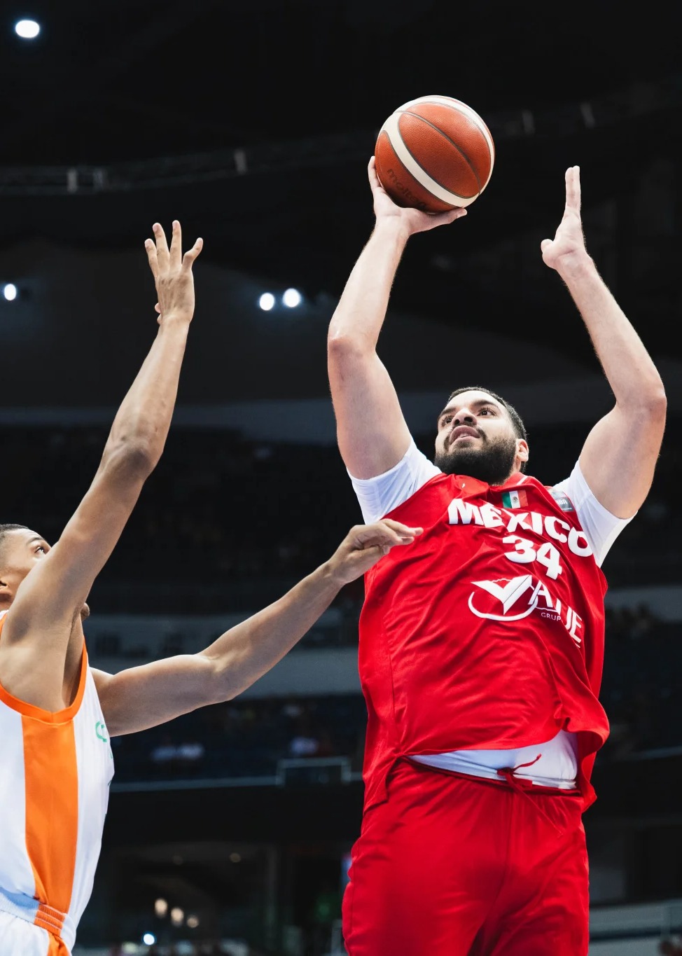 墨西哥男篮力克塞尔维亚男篮，拉文关键制胜的简单介绍