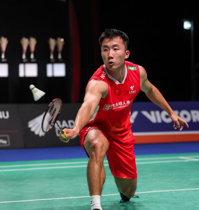 关于中国羽毛球队完胜丹麦羽毛球队，安赛龙关键制胜的信息