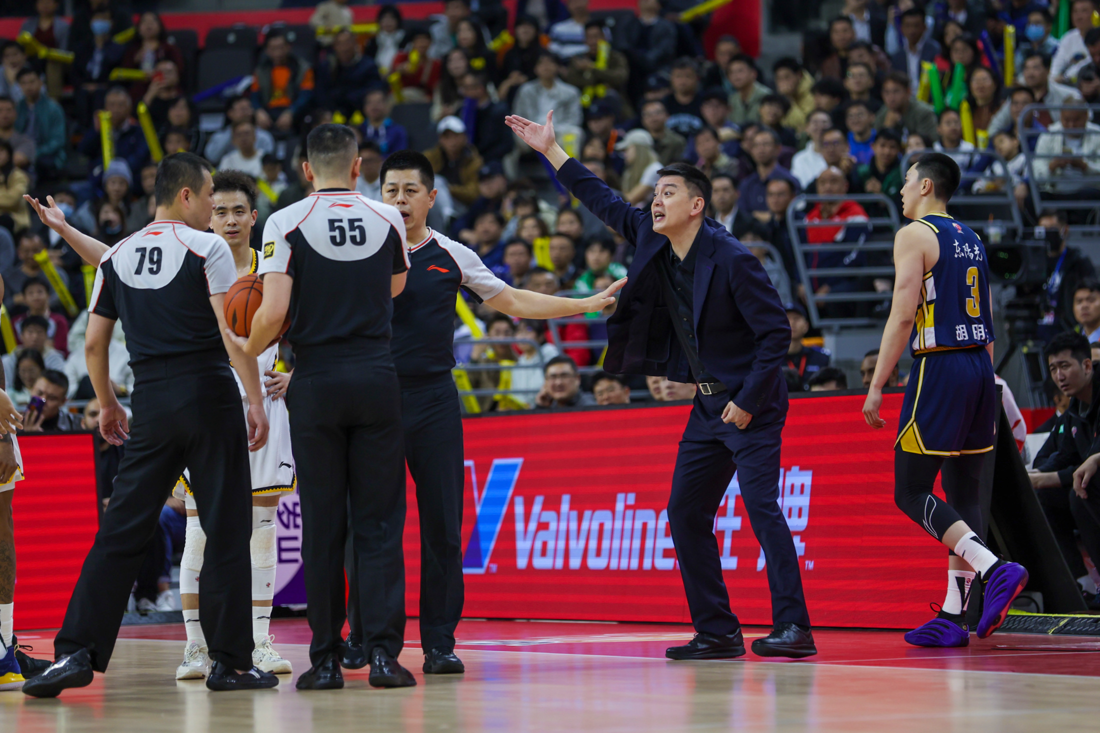 辽宁本钢队惨败于山东康想队的简单介绍