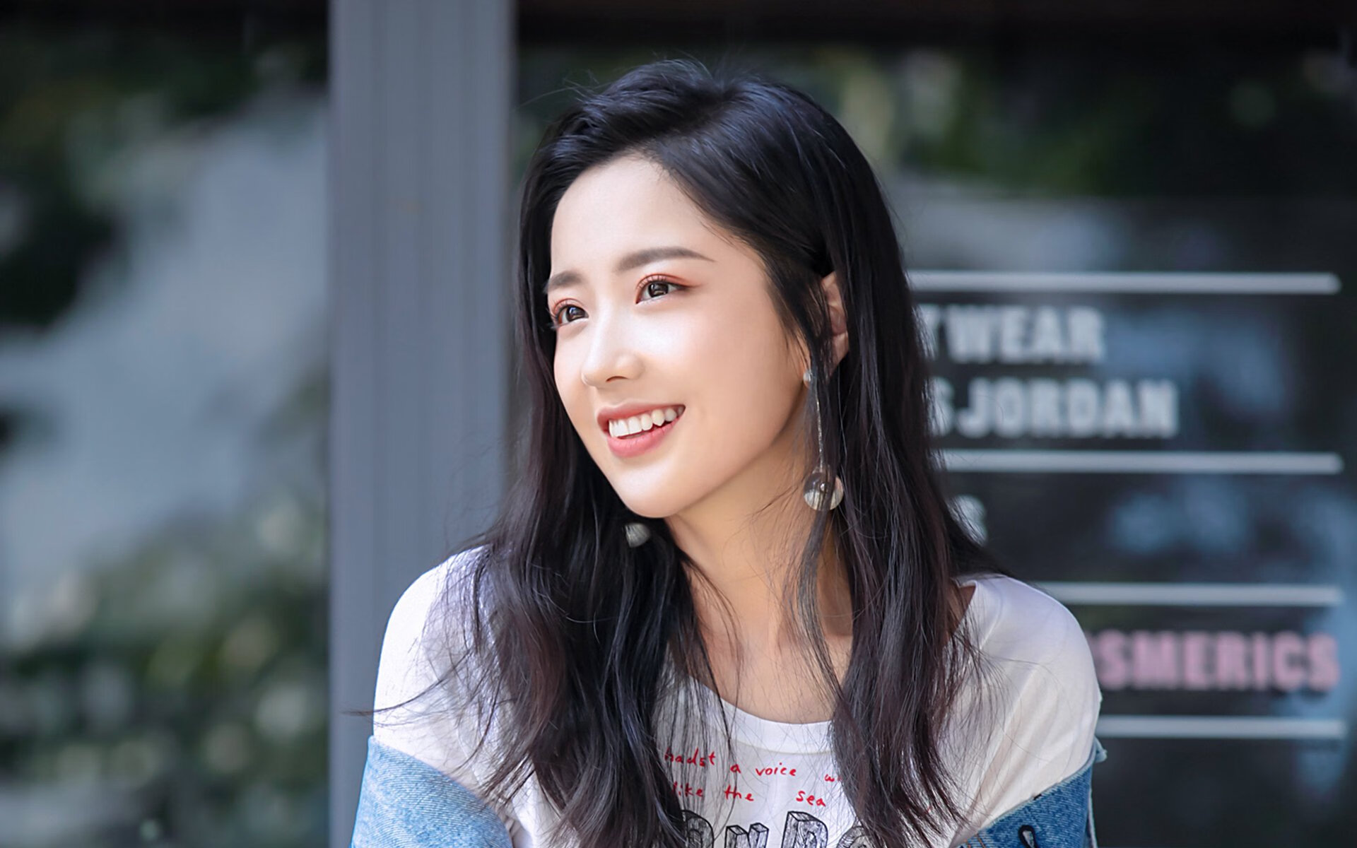 北非风暴席卷都灵，阿克闪耀全场，突尼斯式收割尤文震惊足坛