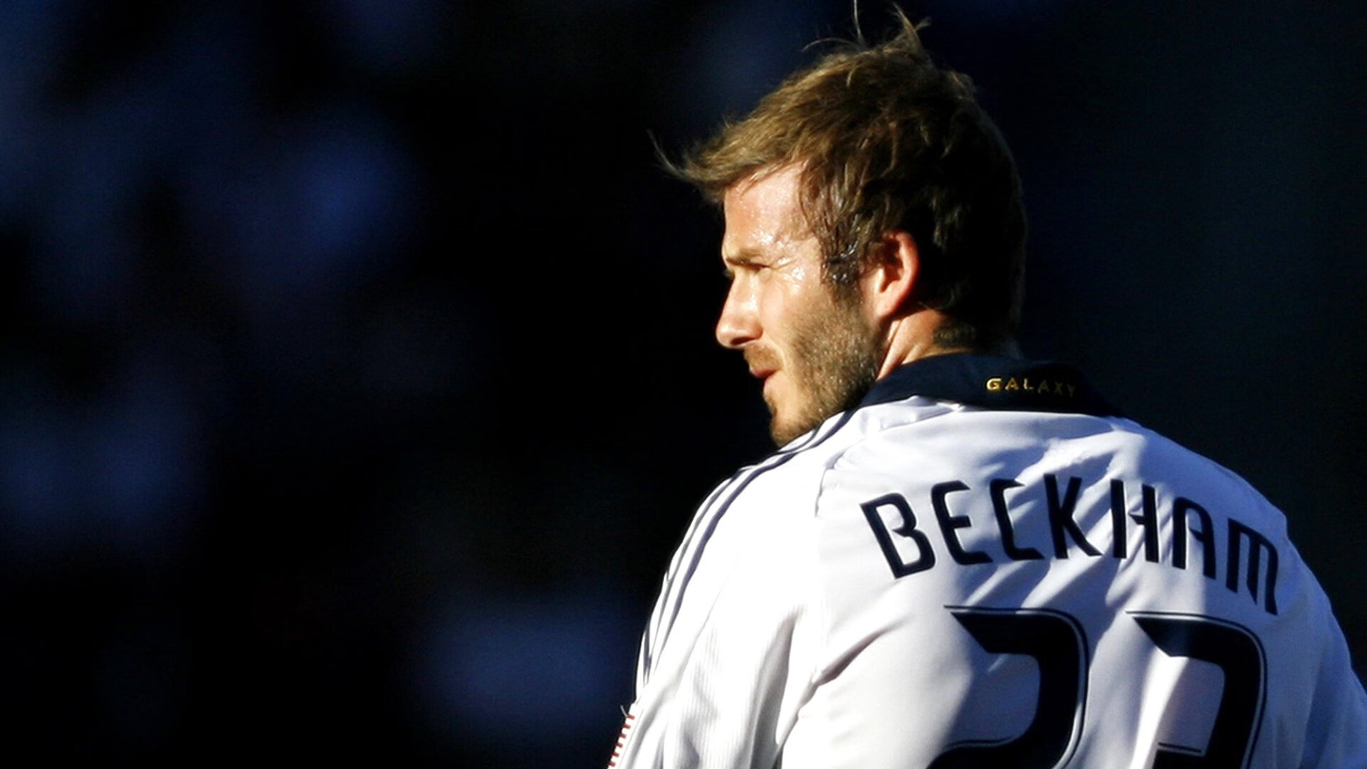 欧冠淘汰赛之夜，克莱里程碑，当两种传奇在凌晨三点交汇