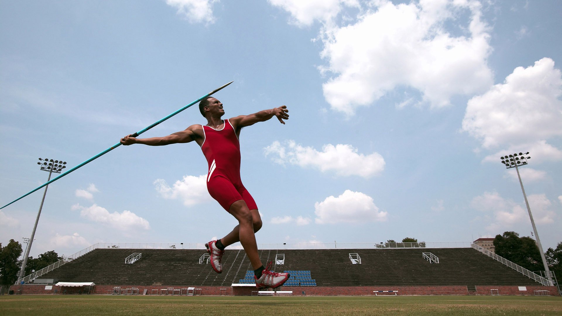 教科书般的防守艺术，孔德一夫当关，卡塔尔火力压制葡萄牙